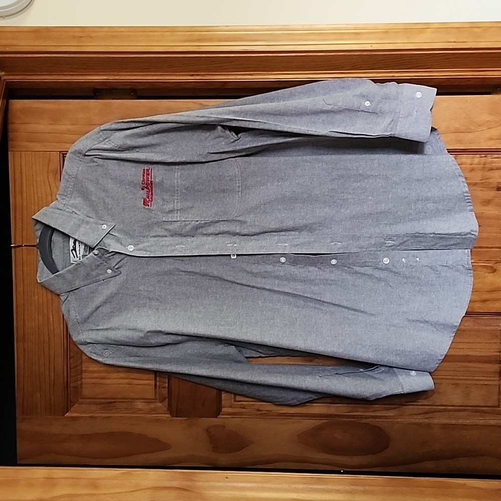 Men's, Tri-Mountain, Button Down Shirt, Gray, Sz. LG. New w/out Tags.